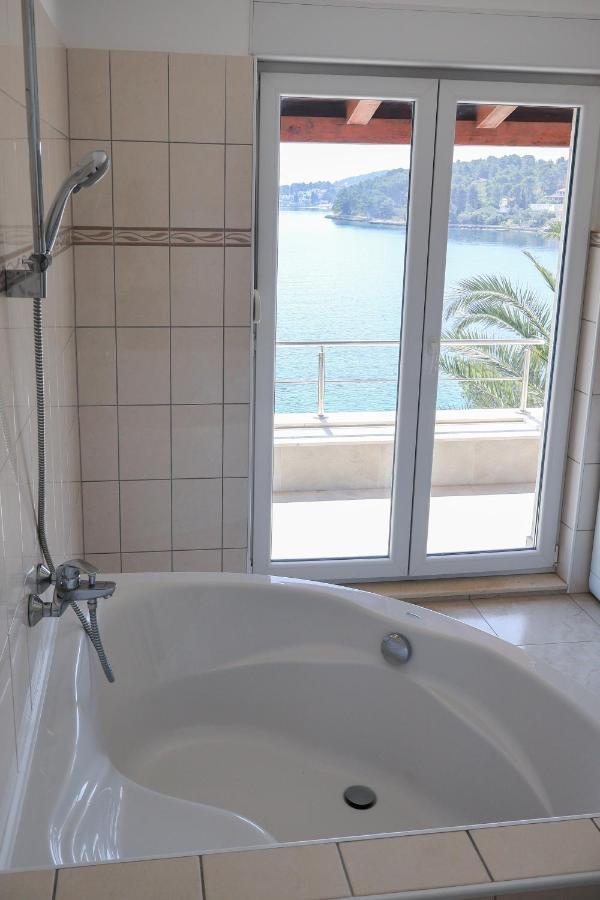Apartman Klara Lumbarda Dış mekan fotoğraf